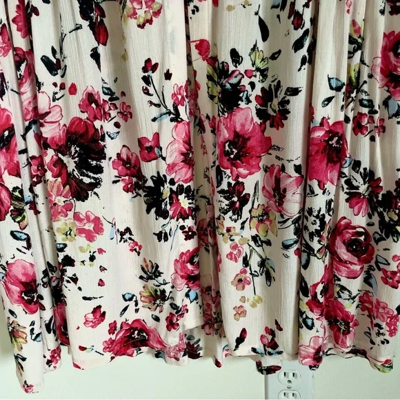 En Creme Urban Rose Floral Button Front Maxi Skirt Size M EUC - Picture 10 of 12